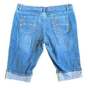 Mossimo Blue Denim Capri Jeans With Calf Cuffs Fit 6
